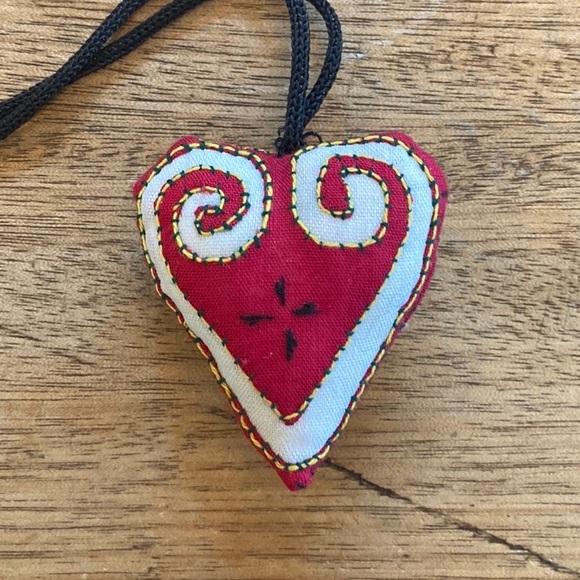 Hmong Embroidered Fabric Hearts from Laos - Picture 15 of 15